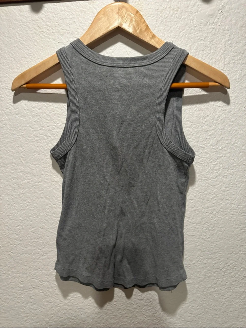 SO Gray Ribbed Tank Top - Picture 2 of 6